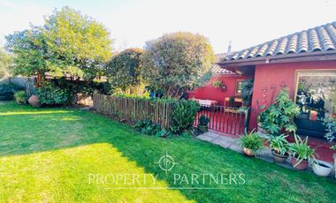 Santa Cruz, Casa en Exclusivo Sector Residencial