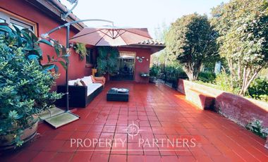 Santa Cruz, Casa en Exclusivo Sector Residencial