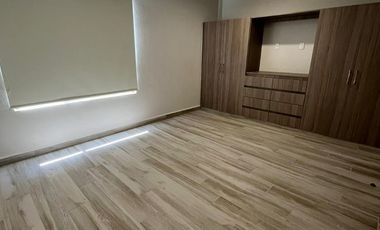 SE RENTA CASA EN VILLAS DEL CAMPO