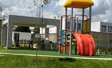 SE RENTA CASA EN VILLAS DEL CAMPO