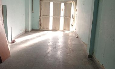 Piso unico de 3 amb con balcon, patio y tza