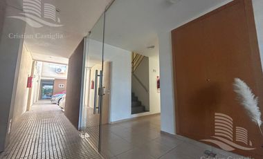 Moderno Departamento con Balcón y parrilla en Venta en San Fernando