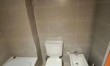 Moderno Departamento con Balcón y parrilla en Venta en San Fernando