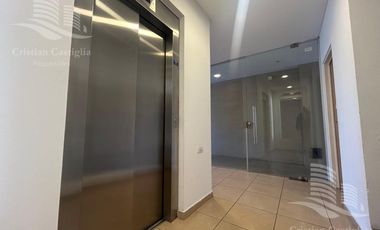 Moderno Departamento con Balcón y parrilla en Venta en San Fernando