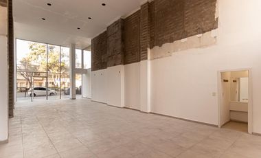 AV PELLEGRINI AL 1800 - VENTA OFICINA/LOCAL EN ROSARIO