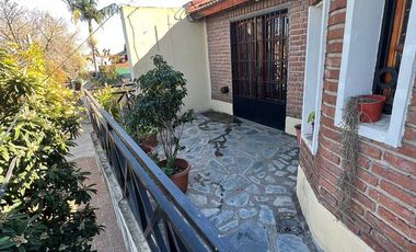 PH DE 5 AMBIENTES EN SAN ANTONIO DE PADUA EN VENTA. MERLO, AVELLANEDA