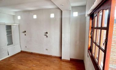 PH DE 5 AMBIENTES EN SAN ANTONIO DE PADUA EN VENTA. MERLO, AVELLANEDA