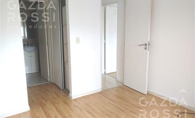 Departamento  en alquiler en Lomas de Zamora con cochera