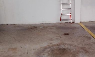 Departamento  en alquiler en Lomas de Zamora con cochera