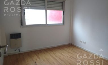 Departamento  en alquiler en Lomas de Zamora con cochera