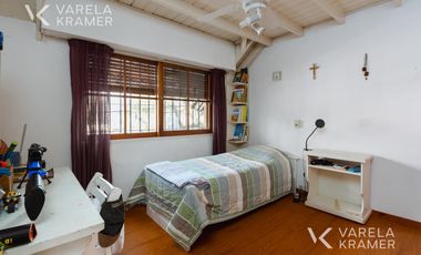 Casa en venta y alquiler en las Lomas de San Isidro con jardín y pileta