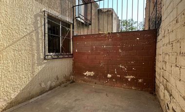DUPLEX PLANTA BAJA EN BALCONES DE STA MARIA!!