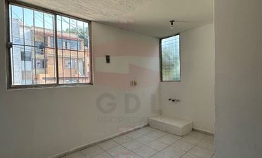 DUPLEX PLANTA BAJA EN BALCONES DE STA MARIA!!