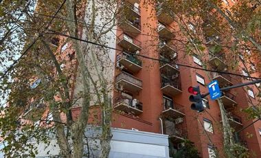 VENTA DEPTO 2 AMB LUMINOSO - CERCA CENTRO SAN ISIDRO