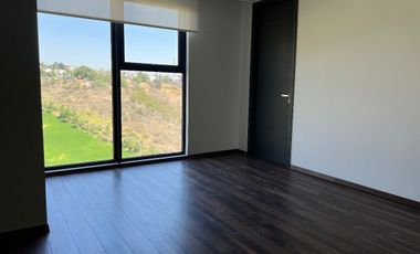 Renta departamento  THE OAKS Bosque Real