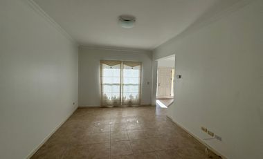 Casa en alquiler en barrio cerrado Barrancas del Lago , Nordelta