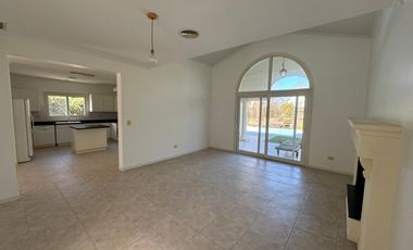 Casa en alquiler en barrio cerrado Barrancas del Lago , Nordelta