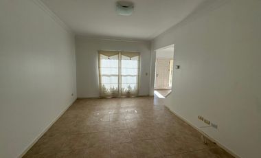 Casa en alquiler en barrio cerrado Barrancas del Lago , Nordelta