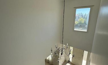 Casa en alquiler en barrio cerrado Barrancas del Lago , Nordelta
