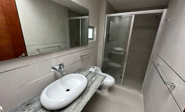 Casa en Renta o Venta Zona Esmeralda