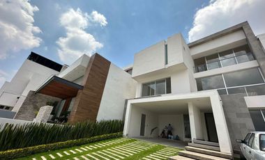 Casa en Renta o Venta Zona Esmeralda
