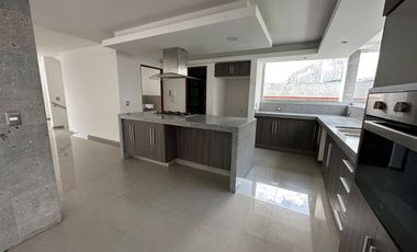 Casa en Renta o Venta Zona Esmeralda