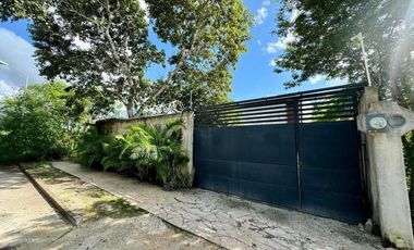 CASA TIPO LOFT EN VENTA, AMUEBLADA  Y EQUIPADA EN KOMCHEN.