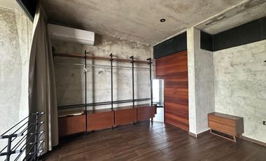CASA TIPO LOFT EN VENTA, AMUEBLADA  Y EQUIPADA EN KOMCHEN.