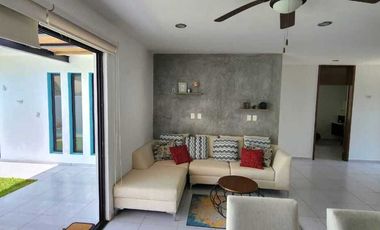 Renta casa 2 recamaras +estudio y piscina Conkal