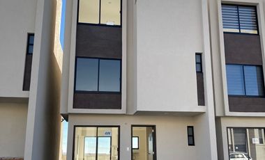 Casa en renta en Vizcaíno Residencial