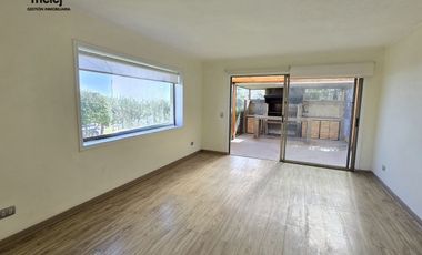 Venta Casa Amplia y Cómoda  en Condominio, Mantagua
