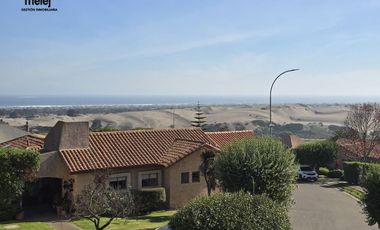 Venta Casa Amplia y Cómoda  en Condominio, Mantagua