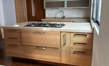 CASA EN VENTA EN RESIDENCIAL CHAPALITA