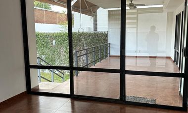 CASA EN VENTA EN RESIDENCIAL CHAPALITA