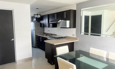 VENTA DE CASA EN  PRIVADA COTO BAHIA