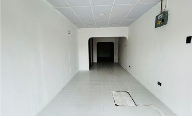 Universidad Estatal, Local Comercial en Renta, 36m2,