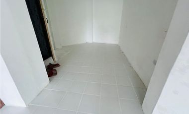 Universidad Estatal, Local Comercial en Renta, 36m2,