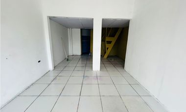 Universidad Estatal, Local Comercial en Renta, 23 m2