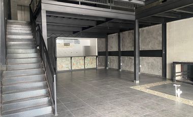 LOCAL COMERCIAL / ALTOS DE PANAMA / PLAZA NORTE / ESQUINA / 2 NIVEL