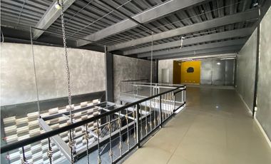 LOCAL COMERCIAL / ALTOS DE PANAMA / PLAZA NORTE / ESQUINA / 2 NIVEL