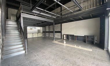 LOCAL COMERCIAL / ALTOS DE PANAMA / PLAZA NORTE / ESQUINA / 2 NIVEL