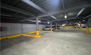 LOCAL COMERCIAL / ALTOS DE PANAMA / PLAZA NORTE / ESQUINA / 2 NIVEL