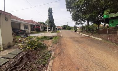 VENTA DE CASA EN CHITRÉ