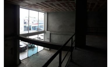 CONDADO DEL REY / LOCAL / CENTRO PLAZA / 190M / MEZZANINE /JC