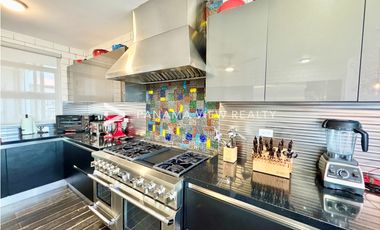 STAR AND HERALD PENTHOUSE / CASCO VIEJO / VENTA