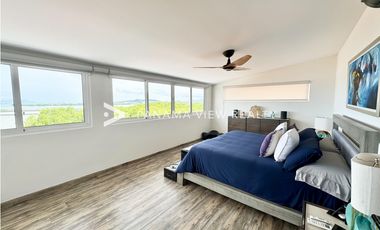 STAR AND HERALD PENTHOUSE / CASCO VIEJO / VENTA