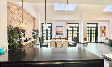 STAR AND HERALD PENTHOUSE / CASCO VIEJO / VENTA