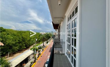 STAR AND HERALD PENTHOUSE / CASCO VIEJO / VENTA