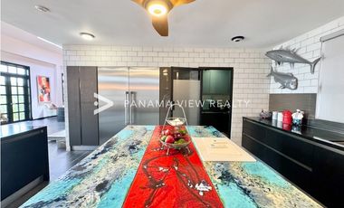 STAR AND HERALD PENTHOUSE / CASCO VIEJO / VENTA