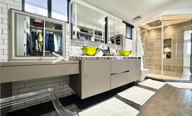 STAR AND HERALD PENTHOUSE / CASCO VIEJO / VENTA